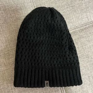 Like new North Face beanie